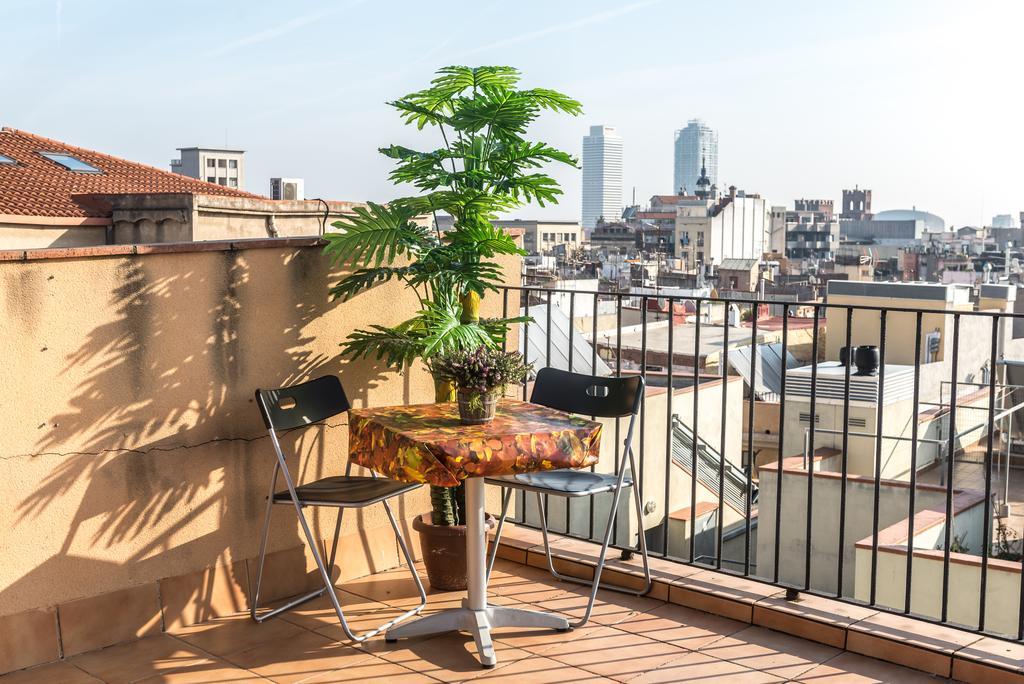 Apartments Hhb บาร์เซโลนา ภายนอก รูปภาพ