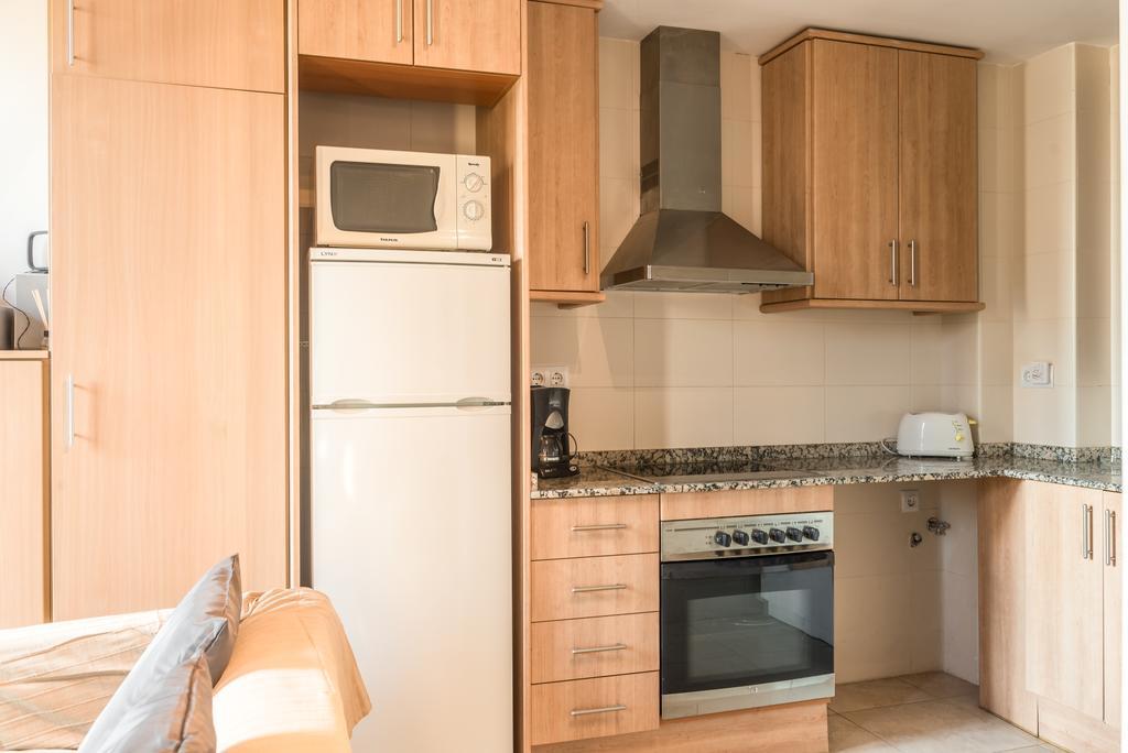 Apartments Hhb บาร์เซโลนา ภายนอก รูปภาพ
